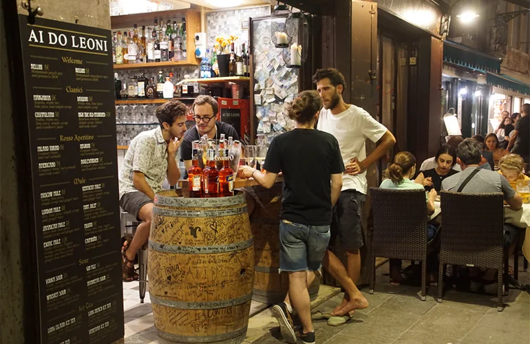 Bacari Hopping Bacari Hopping